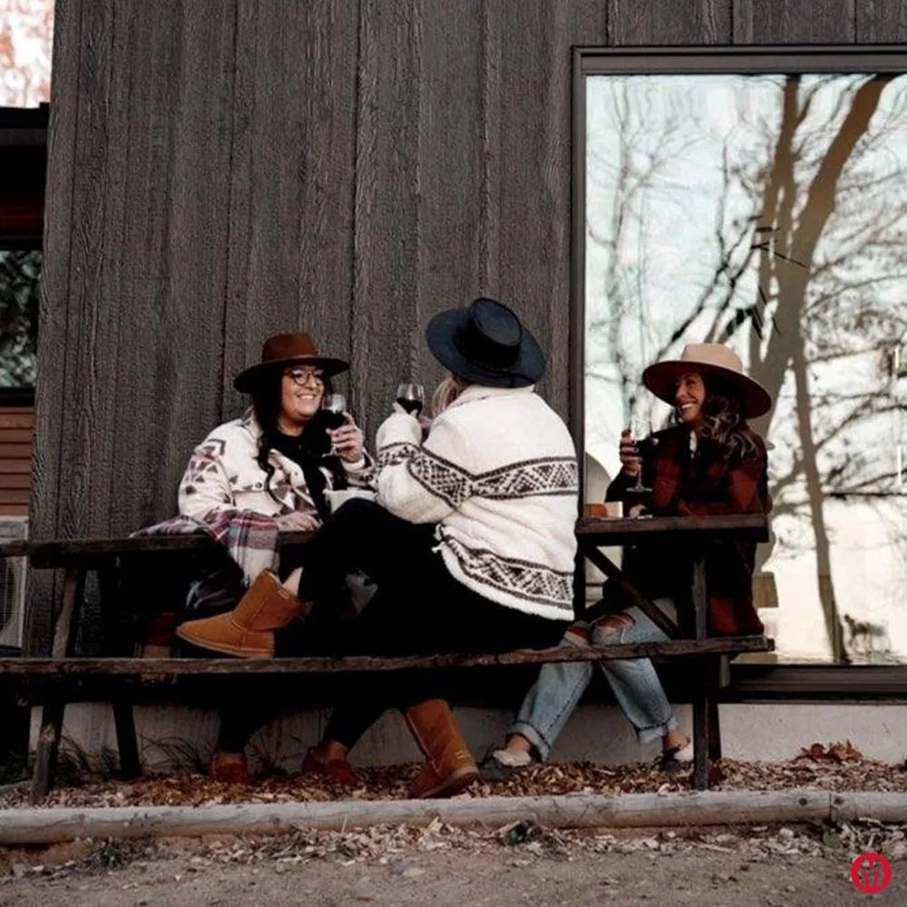 Unisex Foldable Cowboy Hat with Flat Brim, Portable Design, Reinforced Edge for Outdoor Activities