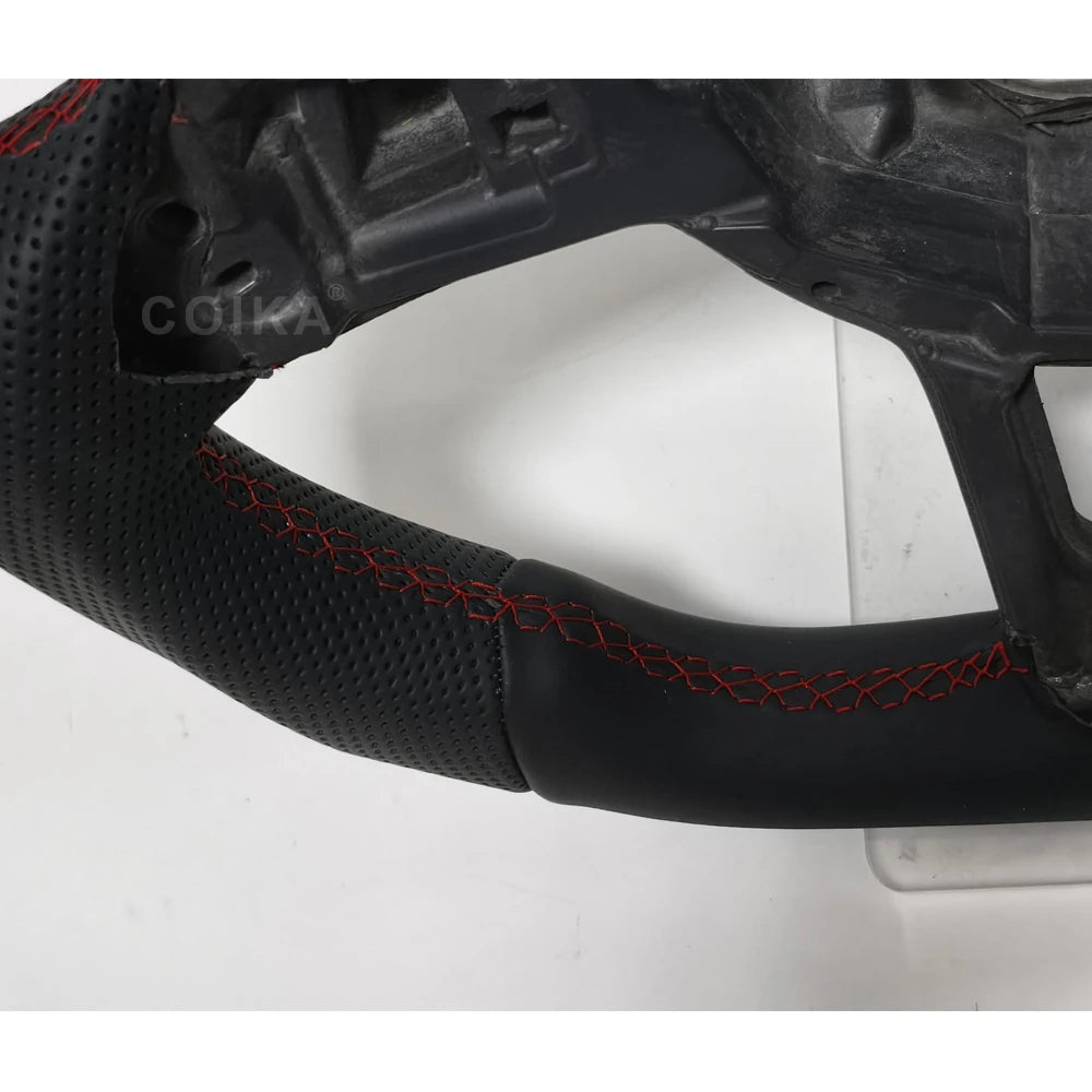 For Volkswagen Tiguan Golf 7 7.5 GTI GTE GLI 2013-2019 Real Carbon Fiber Steering Wheel Perforated Leather Sport Car Accessories