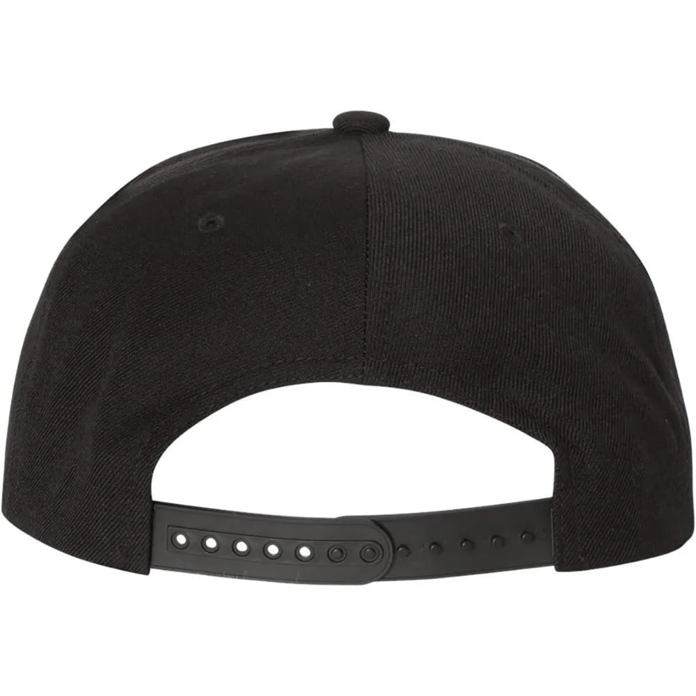 Six-Panel Premium Flatbill Snapback Cap Bulk Blank Hats Classic Design for Resale