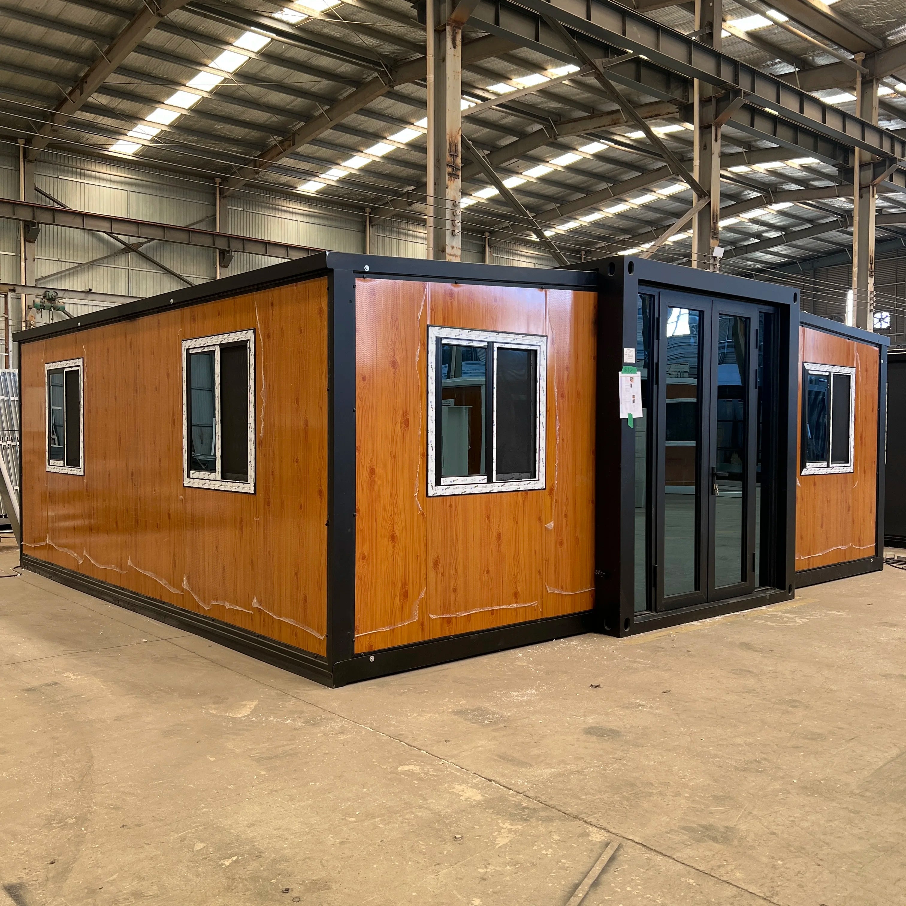 Prefab Mobile Home Hotel 20ft 30ft 40ft Modular Folding Tiny House 2 3 Bedrooms Luxury Modern Expandable Supermarket Gym